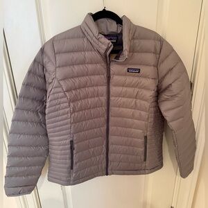 NWT Women’s Patagonia Down Sweater Quilted Jacket in Feather Gray - XL